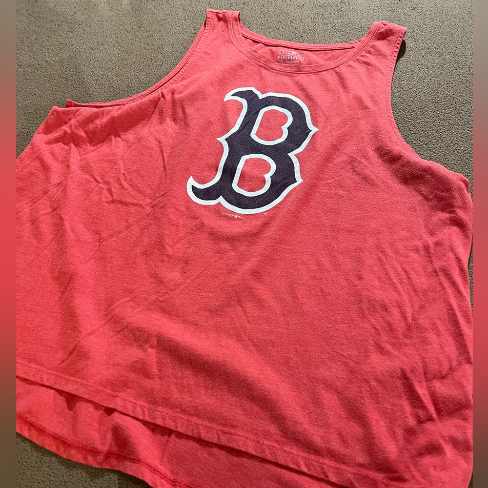 SOLD BOSTON RED SOX WOMENS XXL TANK MLB GENUINE MERCHANDISE 5TH & OCEAN GRAPHIC